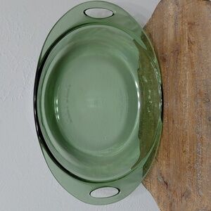 Anchor Hocking Green 2 Quart Oval Baking Dish